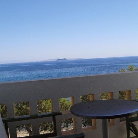 Aeolos Bay Hotel Tinos Bagian luar foto