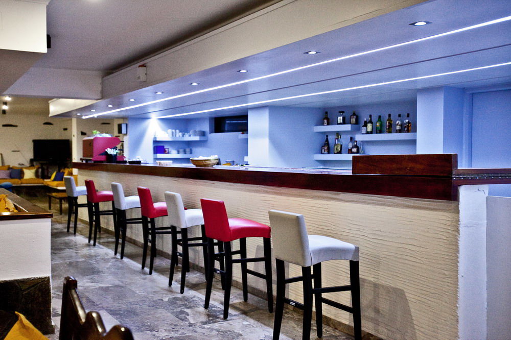 Aeolos Bay Hotel Tinos Restoran foto